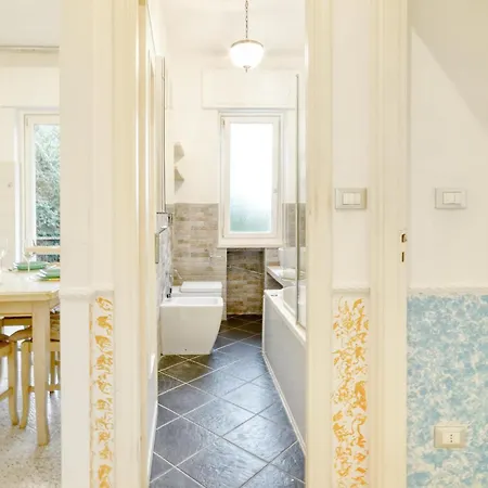 Apartamento 2 Bedroom Cozy In
